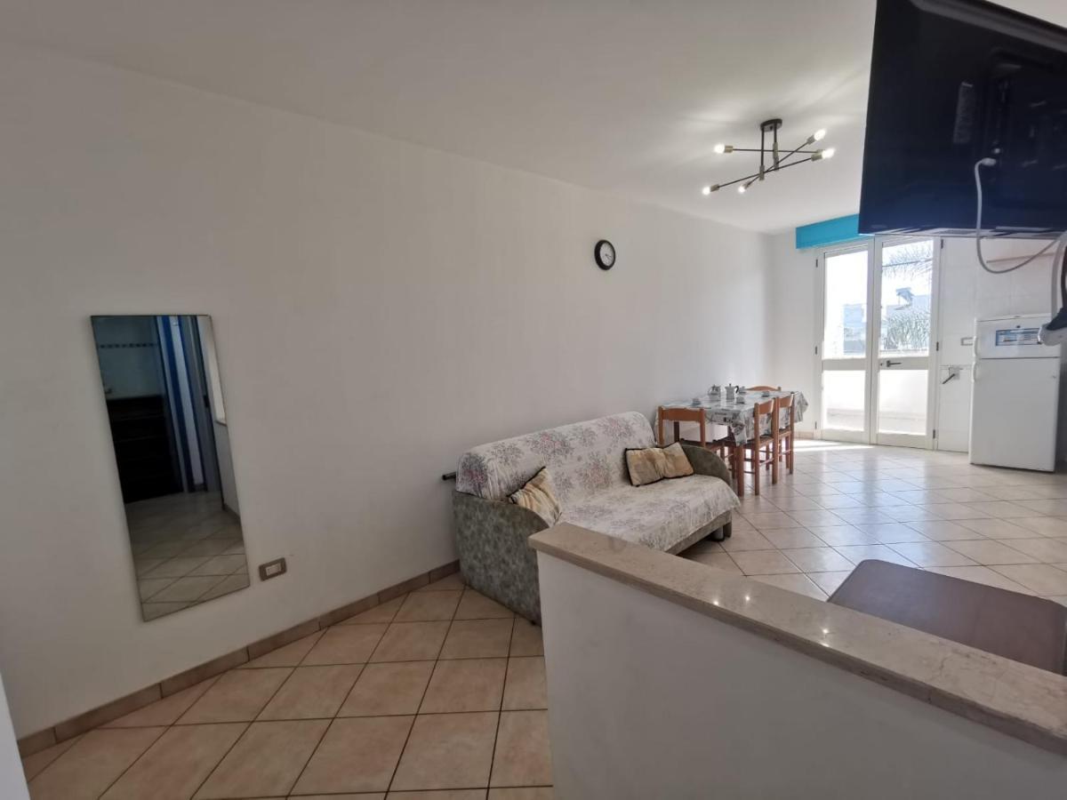 Appartamento Ghirigoro 1 Torre San Giovanni Ugento Exterior photo